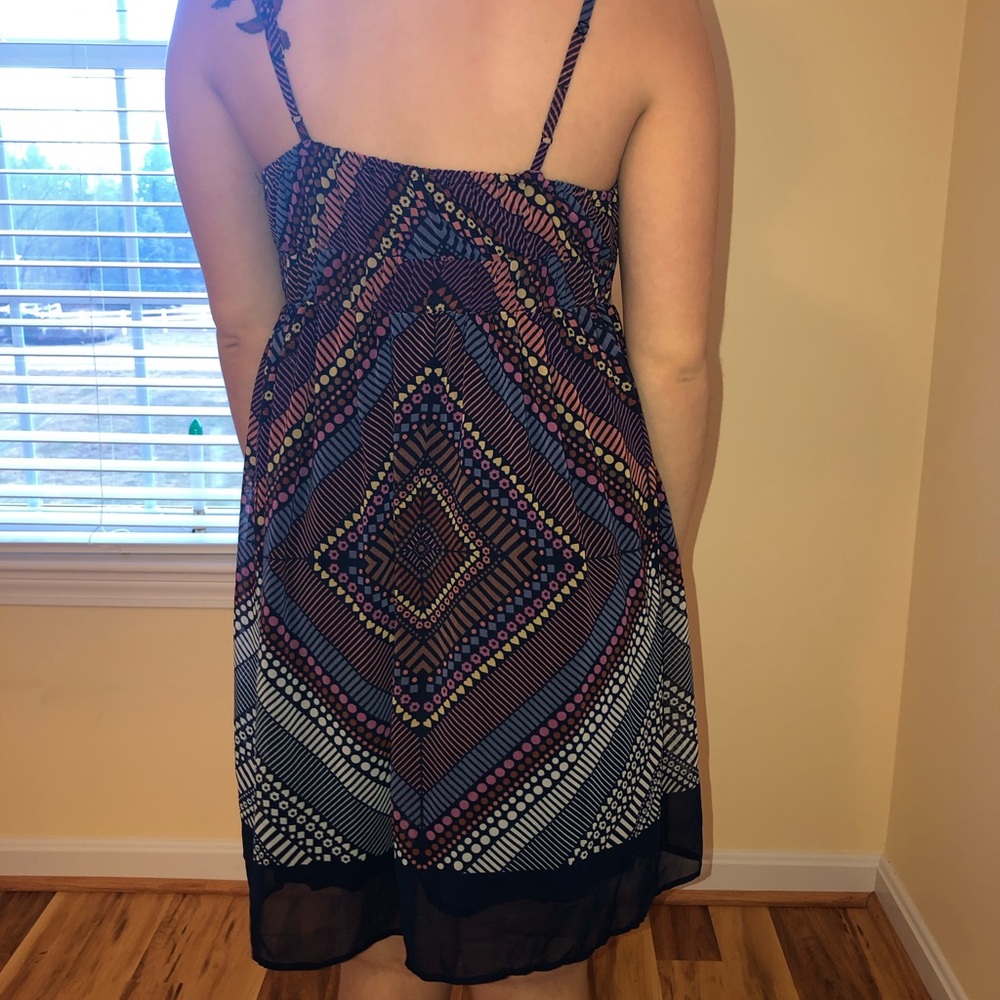 Spring dress - Picture 2 of 2
